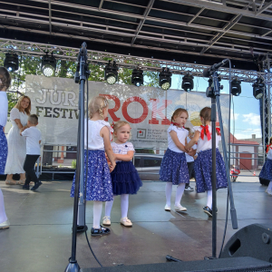 Koncert ZPiT "Przyrowskie Nutki" na Jura ROK Festiwal w Janowie