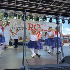 Koncert ZPiT "Przyrowskie Nutki" na Jura ROK Festiwal w Janowie