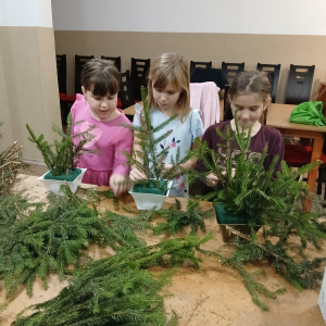 Warsztaty świąteczne pn."Stroik Bożonarodzeniowy".