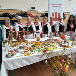 Powiatowe Stoły Wielkanocne