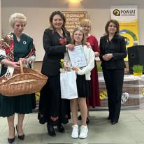 gala wręczenia nagród XVI Regionalnego Konkursu plastycznego na: Pisankę,  Palmę, Kartkę oraz Stroik Wielkanocny