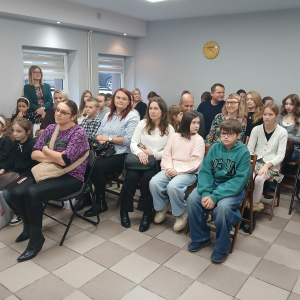 II Powiatowy Konkurs Plastyczny pn. "Nowa Okładka Książki"