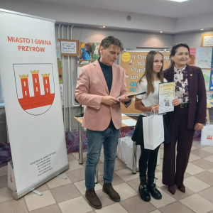 II Powiatowy Konkurs Plastyczny pn. "Nowa Okładka Książki"