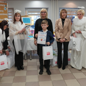 V Powiatowy Konkurs Plastyczny pn."Bożonarodzeniowy Anioł z masy solnej".