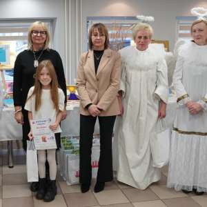 V Powiatowy Konkurs Plastyczny pn."Bożonarodzeniowy Anioł z masy solnej".