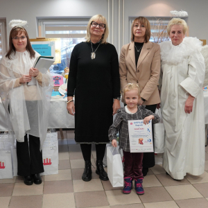 V Powiatowy Konkurs Plastyczny pn."Bożonarodzeniowy Anioł z masy solnej".