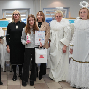 V Powiatowy Konkurs Plastyczny pn."Bożonarodzeniowy Anioł z masy solnej".