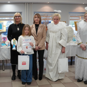 V Powiatowy Konkurs Plastyczny pn."Bożonarodzeniowy Anioł z masy solnej".
