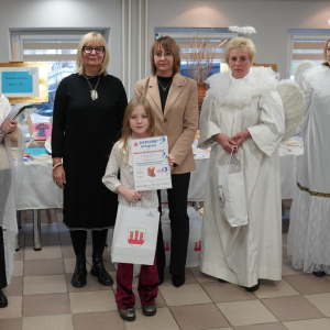 V Powiatowy Konkurs Plastyczny pn."Bożonarodzeniowy Anioł z masy solnej".