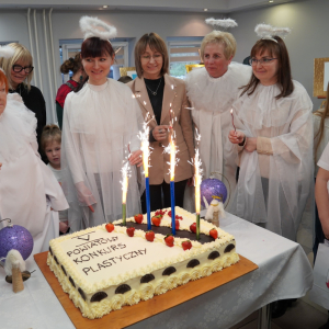 V Powiatowy Konkurs Plastyczny pn."Bożonarodzeniowy Anioł z masy solnej".