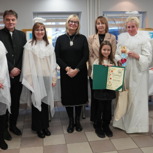 V Powiatowy Konkurs Plastyczny pn."Bożonarodzeniowy Anioł z masy solnej".