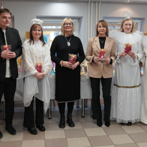V Powiatowy Konkurs Plastyczny pn."Bożonarodzeniowy Anioł z masy solnej".