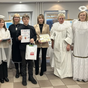 V Powiatowy Konkurs Plastyczny pn."Bożonarodzeniowy Anioł z masy solnej".