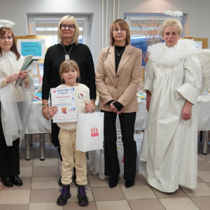 V Powiatowy Konkurs Plastyczny pn."Bożonarodzeniowy Anioł z masy solnej".